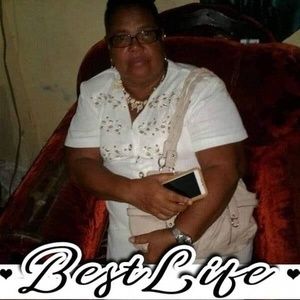 Meet your Posher, Beverly